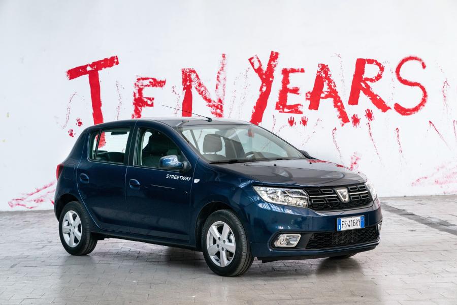  Dacia Sandero Streetway 2018 года  (IT) (фото 1 из 24)
